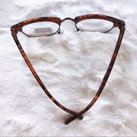 Vicky Tortoise Brown Blue Light Computer Glasses - Picture 8 of 10